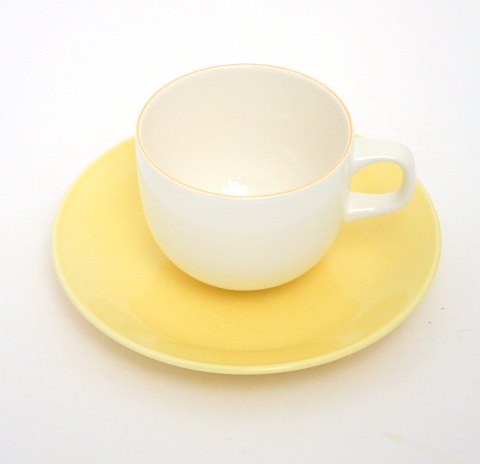 kaffekop med gul stribe og underkop4 All seasons,  Royal Copenhagen