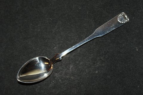 Coffee spoon / Teaspoon Mussel Silver with engraved initialsFredericia Silver, W & S.Sørensen. with moreLength 12 cm.
