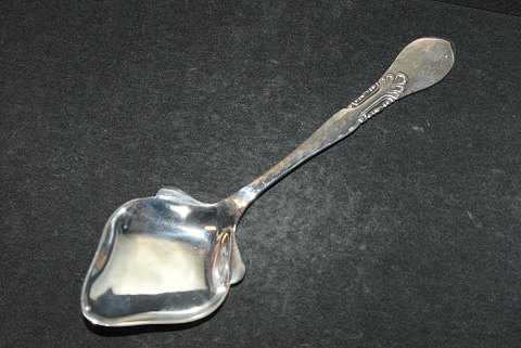 Jam  spoon Slotsmønster silver cutleryLength 13 cm.