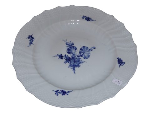 Blå Blomst Svejfet
Middagstallerken 23,9 cm. fra ca. 1800-1820