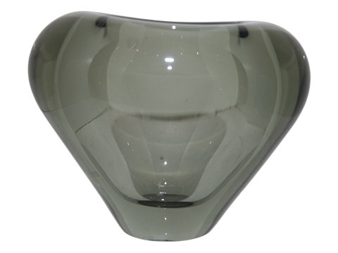 Holmegaard
Smoke Heart vase from 1952