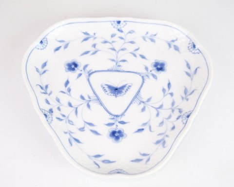 Triangular Dish - No. 4 - Porcelain - Handpainted - Butterfly - B&G - Bing & GrondahlGreat condition