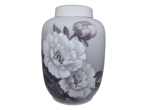 Vases<br>Jars