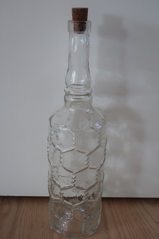 Smuk antik karaffelSe de smukke mønstre i glassetDet var dengang, der blev gjort noget ud af glasarbejdetH: ca. 32cmFra starten af 1900-tallet