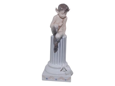 Fauns<br>Royal ...