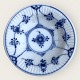 Royal Copenhagen
Musselmalet
Gerippt
Kleine Schüssel
#1/ 7
*DKK 150