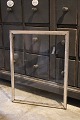 Stor fransk 1800 tals sølv ramme med gammelt glas og fin patina.
Yder mål : 61x47cm.