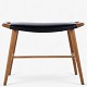 Roxy Klassik 
præsenterer: 
Hans J. 
Wegner / AP 
Stolen.
AP 30 - 
Klaverskammel i 
eg med sæde i 
patineret sort 
...