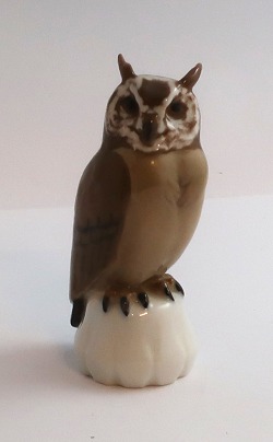 Figurines