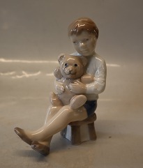 Child figurines Royal ...