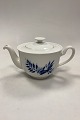 Royal 
Copenhagen Bleu 
Royal Tekande 
No. 9940