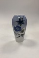 Royal Copenhagen Art Nouveau Vase med Blå og Hvid ...