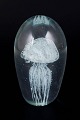Skandinavisk kunstglasskulptur med vandmand.