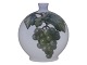 Royal CopenhagenArt Nouveau vase med grønne vindruer fra 1898-1923