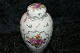Smuk låg krukke (Meissen) med blomster motiv