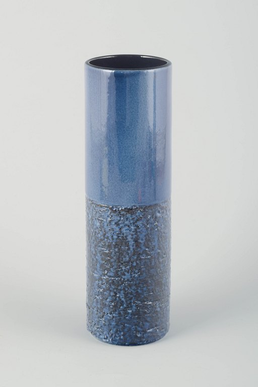 Ingrid Atterberg for Upsala-EkebyKeramikvase, model 2458, 1960’erne.