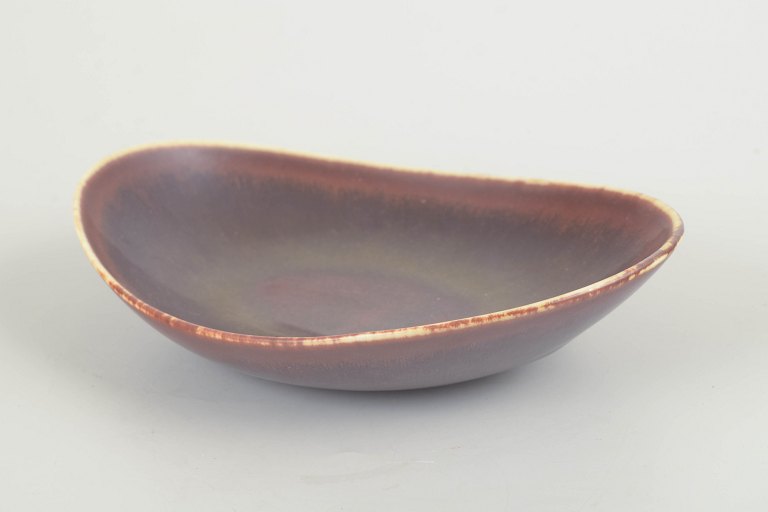 Carl-Harry Stålhane for Rörstrand.Organic bowl, mid-20th century.
