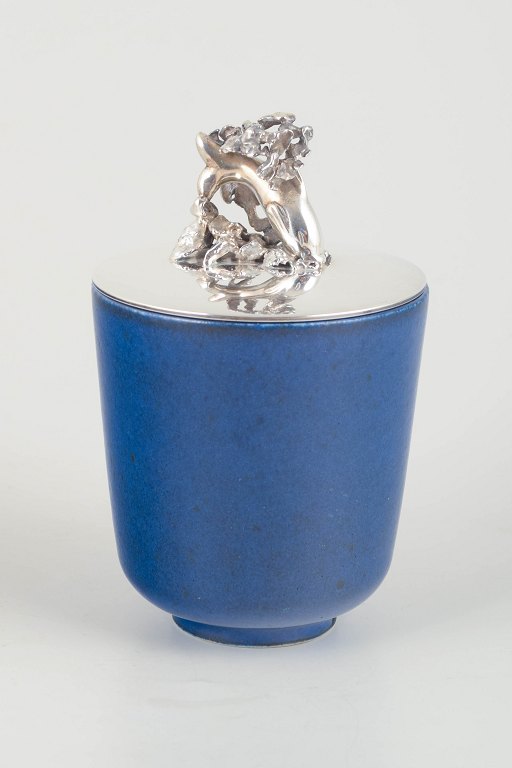 Saxbo / Aage WeimarLidded jar with sterling silver lid, mid-20th century.