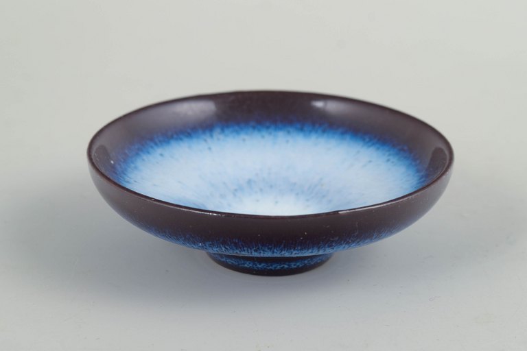 Gunnar Nylund for Rörstrand, miniature bowl.