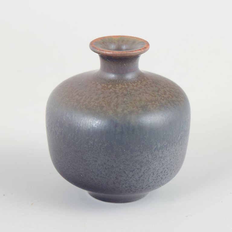 Gunnar Nylund for Rörstrand, miniature vase.
