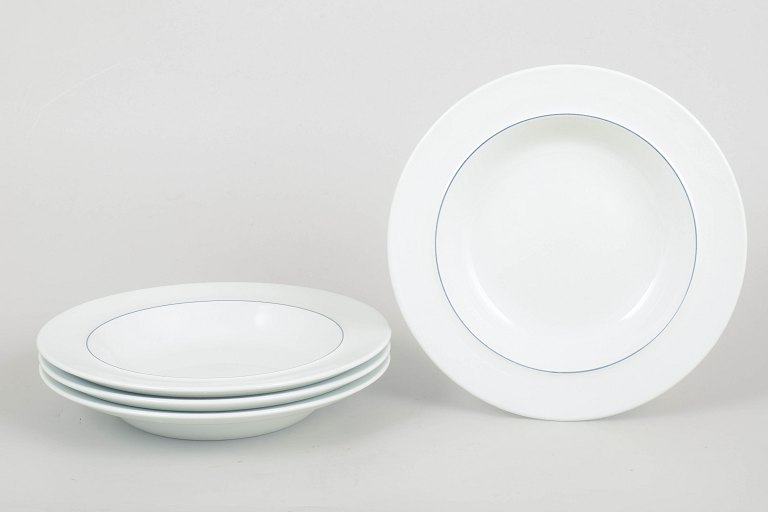 Grethe Meyer for Royal Copenhagen, Blåkant, sæt med fire pastatallerkener.